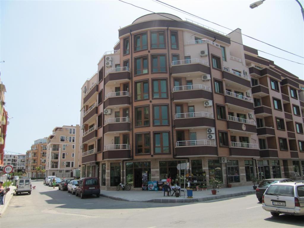 Rayski Zalez Pomorie Exterior photo